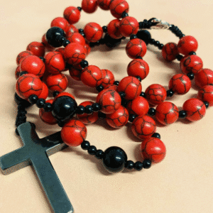 różaniec z kamienia naturalnego, kolor czerwony