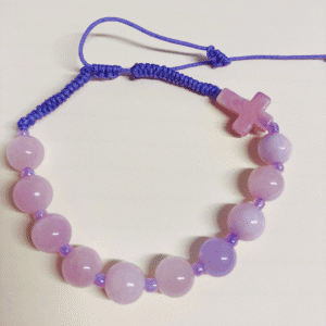 różaniec bransoletka, agat, kolor biały z odcieniem liliowym